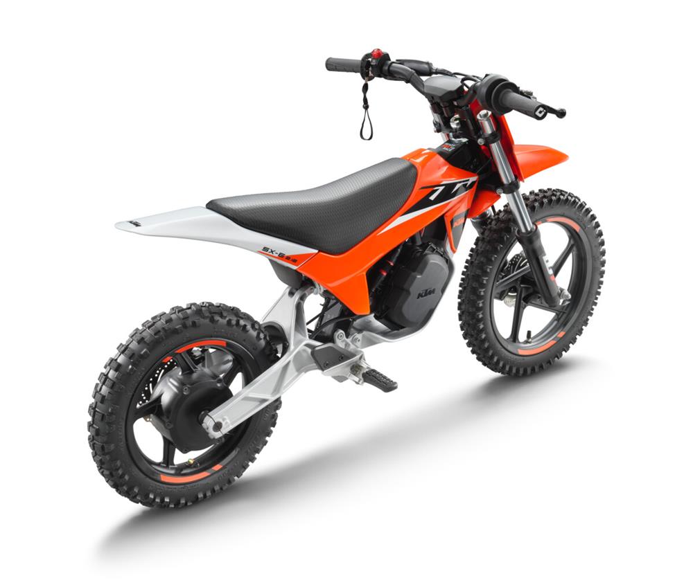 KTM SX-E 2.12 2027 view from the rear right corner